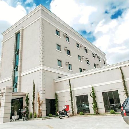 Class Hotel Pouso Alegre Buitenkant foto